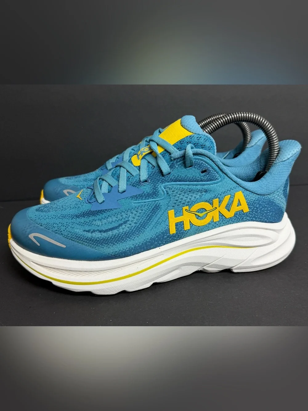 Hoka Clifton 10 Big Kids Running Shoes Blue Yellow 1168860 ALF Size 5Y Women 6.5